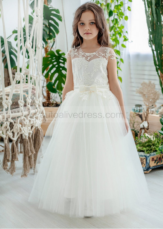 Ivory Lace Tulle Flower Girl Dress With Tiny Bow Ivory Lace Tulle Flower Girl Dress With Tiny Bow